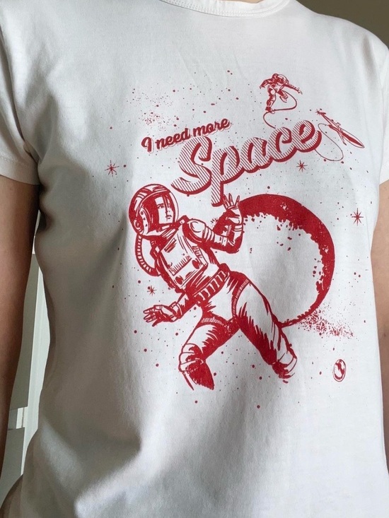 Zara Tops - Zara Women’s White Graphic Tee with Red Space Astronaut Print- Size Small